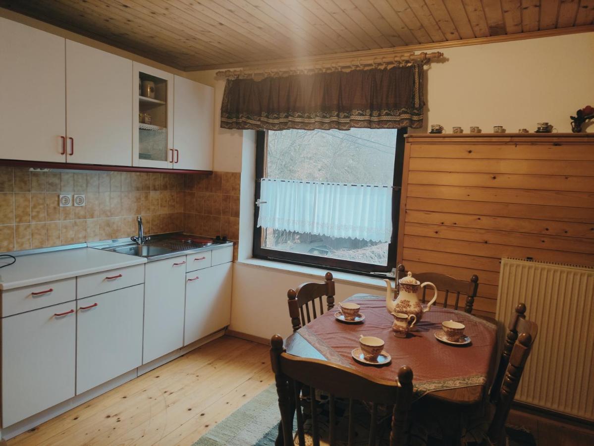 ホテル Alp House ゴレンスカ地方 エクステリア 写真